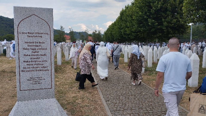 Počast žrtvama genocida